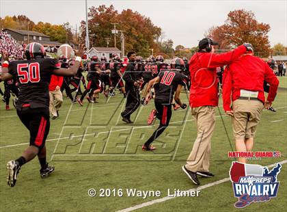 Thumbnail 2 in Washington @ McKinley (2015 MaxPreps Rivalry Series) photogallery.