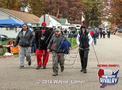 Thumbnail 2 in Washington @ McKinley (2015 MaxPreps Rivalry Series) photogallery.