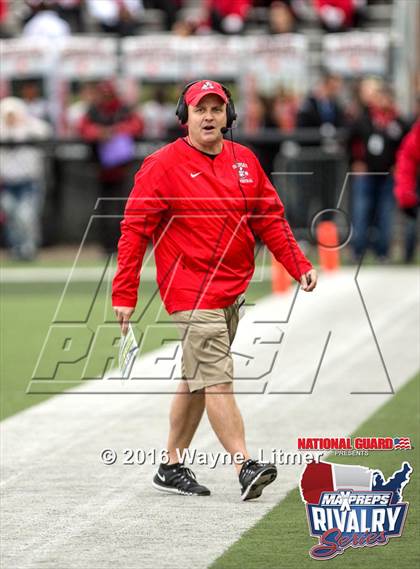 Thumbnail 2 in Washington @ McKinley (2015 MaxPreps Rivalry Series) photogallery.