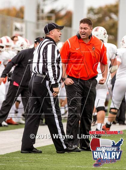 Thumbnail 1 in Washington @ McKinley (2015 MaxPreps Rivalry Series) photogallery.