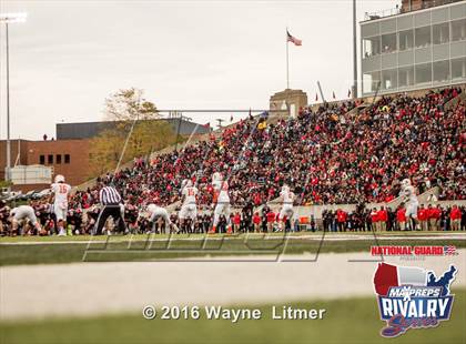 Thumbnail 1 in Washington @ McKinley (2015 MaxPreps Rivalry Series) photogallery.
