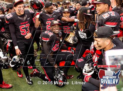 Thumbnail 2 in Washington @ McKinley (2015 MaxPreps Rivalry Series) photogallery.