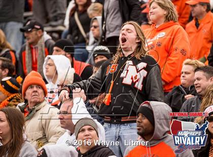 Thumbnail 1 in Washington @ McKinley (2015 MaxPreps Rivalry Series) photogallery.