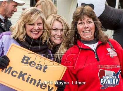 Thumbnail 3 in Washington @ McKinley (2015 MaxPreps Rivalry Series) photogallery.