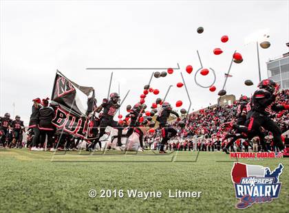 Thumbnail 2 in Washington @ McKinley (2015 MaxPreps Rivalry Series) photogallery.