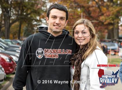 Thumbnail 2 in Washington @ McKinley (2015 MaxPreps Rivalry Series) photogallery.