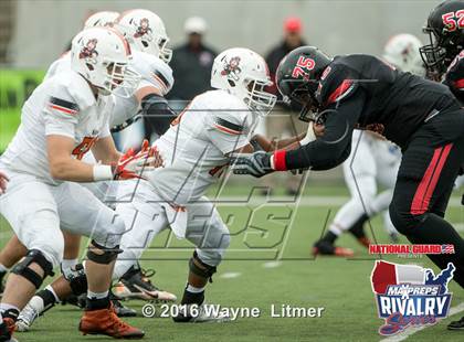 Thumbnail 3 in Washington @ McKinley (2015 MaxPreps Rivalry Series) photogallery.