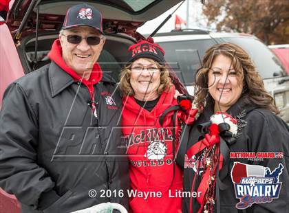 Thumbnail 3 in Washington @ McKinley (2015 MaxPreps Rivalry Series) photogallery.