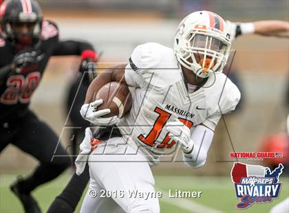 Thumbnail 2 in Washington @ McKinley (2015 MaxPreps Rivalry Series) photogallery.