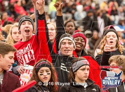 Thumbnail 3 in Washington @ McKinley (2015 MaxPreps Rivalry Series) photogallery.