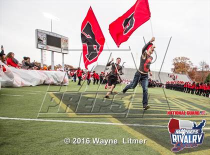 Thumbnail 1 in Washington @ McKinley (2015 MaxPreps Rivalry Series) photogallery.