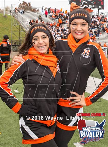 Thumbnail 1 in Washington @ McKinley (2015 MaxPreps Rivalry Series) photogallery.