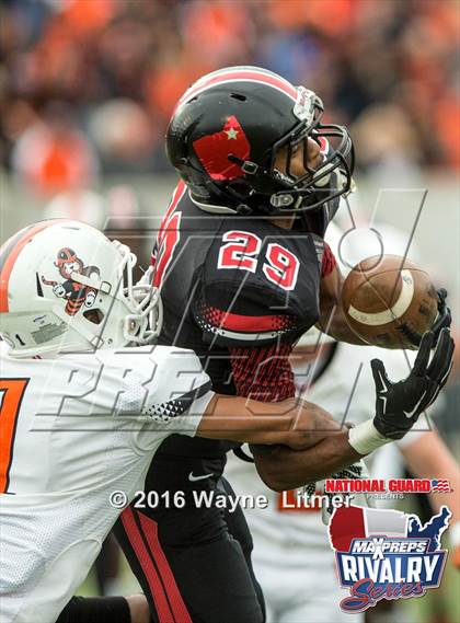 Thumbnail 1 in Washington @ McKinley (2015 MaxPreps Rivalry Series) photogallery.