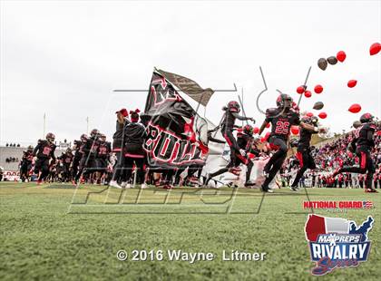 Thumbnail 3 in Washington @ McKinley (2015 MaxPreps Rivalry Series) photogallery.