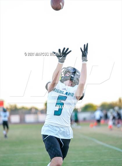 Thumbnail 1 in Highland @ Basha photogallery.