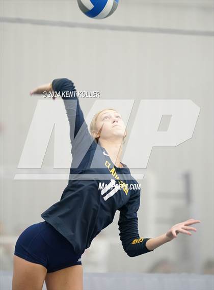 Thumbnail 2 in Clarkston vs. Romeo (Motor City Power Series) photogallery.