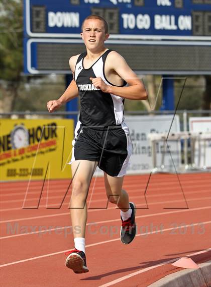 Thumbnail 3 in South West Yosemite League Meet #1 (1600m) photogallery.