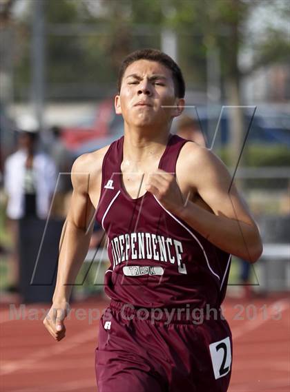 Thumbnail 2 in South West Yosemite League Meet #1 (1600m) photogallery.