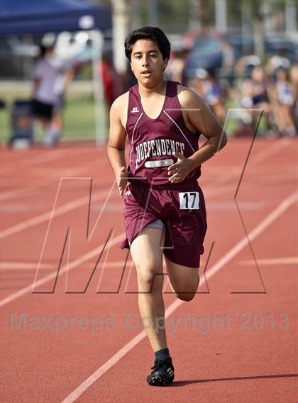Thumbnail 3 in South West Yosemite League Meet #1 (1600m) photogallery.