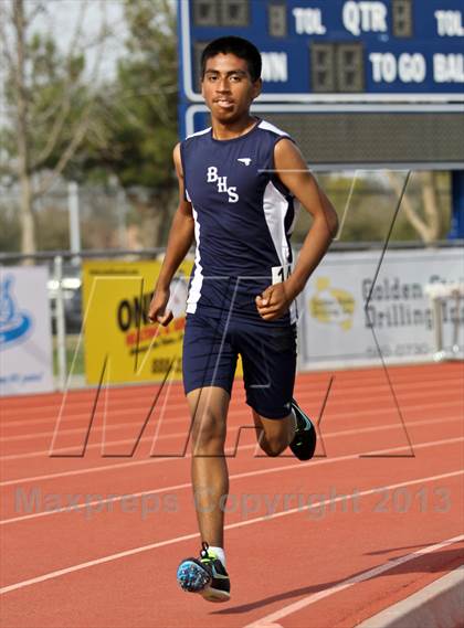 Thumbnail 3 in South West Yosemite League Meet #1 (1600m) photogallery.
