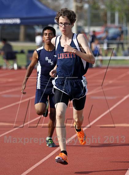 Thumbnail 2 in South West Yosemite League Meet #1 (1600m) photogallery.