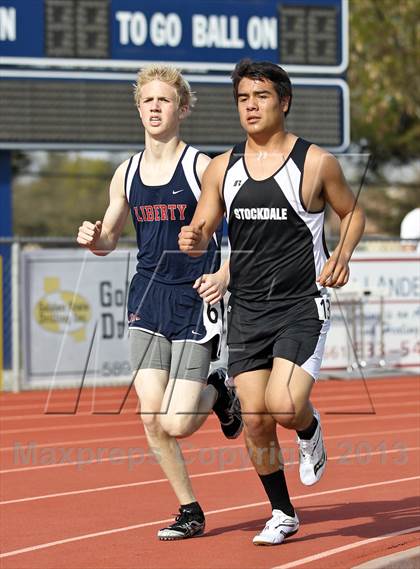 Thumbnail 2 in South West Yosemite League Meet #1 (1600m) photogallery.