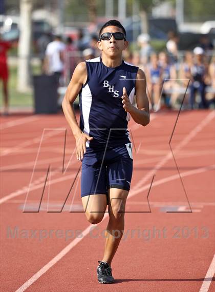 Thumbnail 3 in South West Yosemite League Meet #1 (1600m) photogallery.