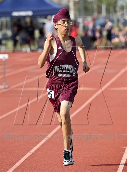 Thumbnail 1 in South West Yosemite League Meet #1 (1600m) photogallery.