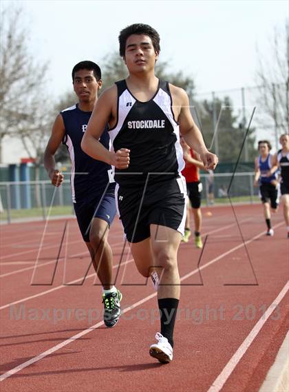 Thumbnail 3 in South West Yosemite League Meet #1 (1600m) photogallery.