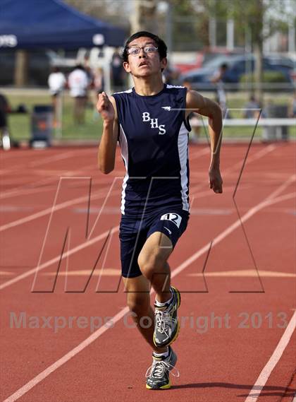 Thumbnail 3 in South West Yosemite League Meet #1 (1600m) photogallery.