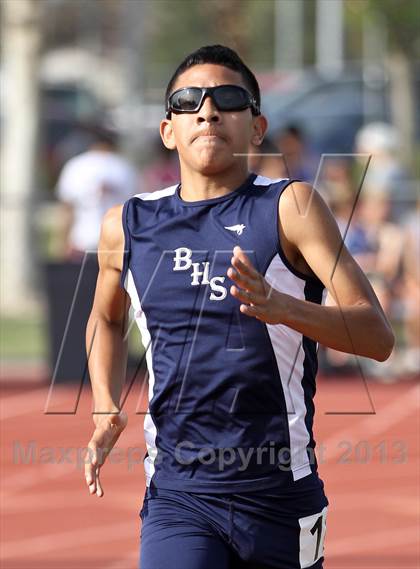 Thumbnail 2 in South West Yosemite League Meet #1 (1600m) photogallery.