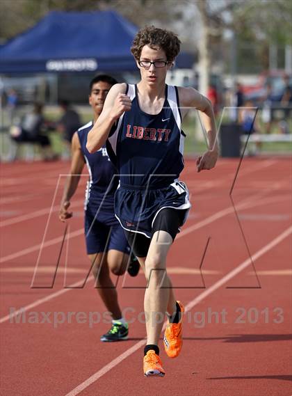 Thumbnail 2 in South West Yosemite League Meet #1 (1600m) photogallery.