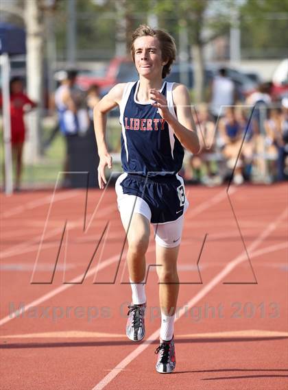 Thumbnail 3 in South West Yosemite League Meet #1 (1600m) photogallery.