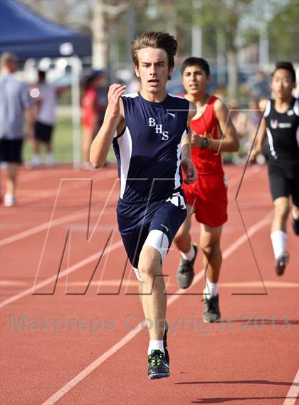 Thumbnail 1 in South West Yosemite League Meet #1 (1600m) photogallery.