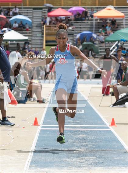 Thumbnail 3 in NCHSAA Track & Field Championships (2A & 4A Girls) photogallery.
