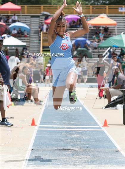 Thumbnail 2 in NCHSAA Track & Field Championships (2A & 4A Girls) photogallery.