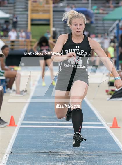 Thumbnail 1 in NCHSAA Track & Field Championships (2A & 4A Girls) photogallery.