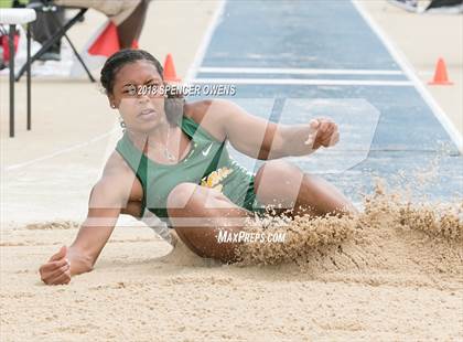 Thumbnail 2 in NCHSAA Track & Field Championships (2A & 4A Girls) photogallery.