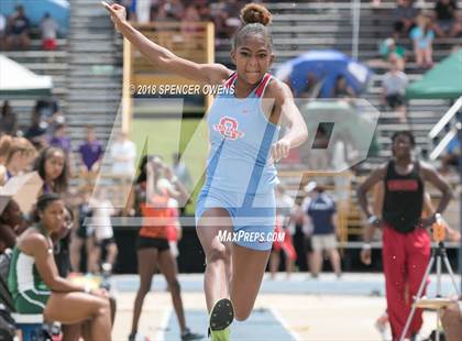 Thumbnail 3 in NCHSAA Track & Field Championships (2A & 4A Girls) photogallery.