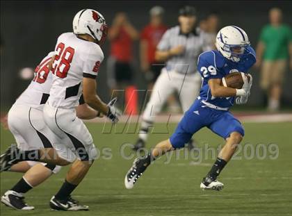 Thumbnail 1 in St. Xavier vs. Colerain (Skyline Crosstown Showdown) photogallery.