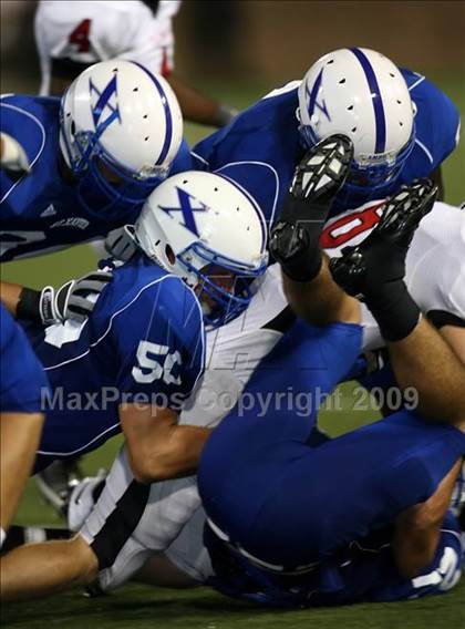 Thumbnail 1 in St. Xavier vs. Colerain (Skyline Crosstown Showdown) photogallery.