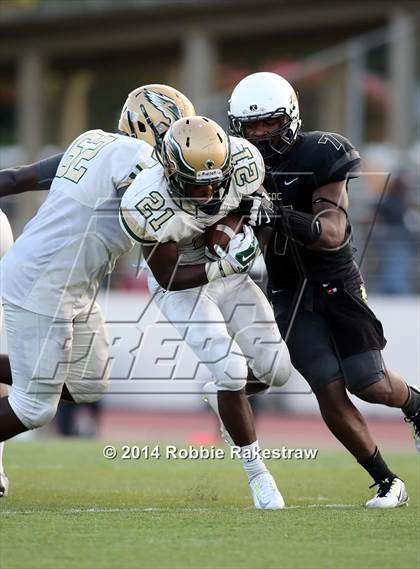 Thumbnail 2 in DeSoto vs. South Oak Cliff photogallery.