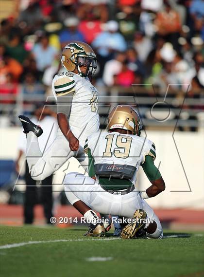 Thumbnail 1 in DeSoto vs. South Oak Cliff photogallery.
