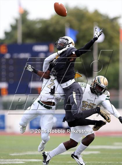 Thumbnail 2 in DeSoto vs. South Oak Cliff photogallery.