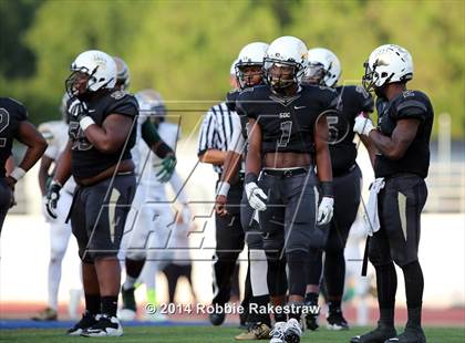 Thumbnail 3 in DeSoto vs. South Oak Cliff photogallery.