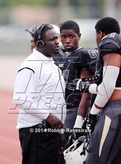 Thumbnail 1 in DeSoto vs. South Oak Cliff photogallery.