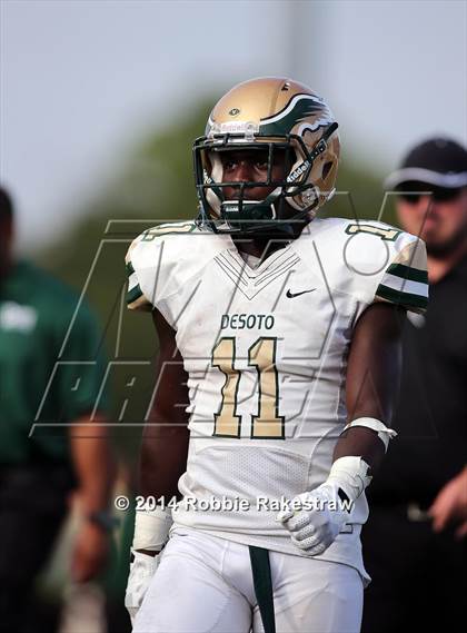 Thumbnail 1 in DeSoto vs. South Oak Cliff photogallery.