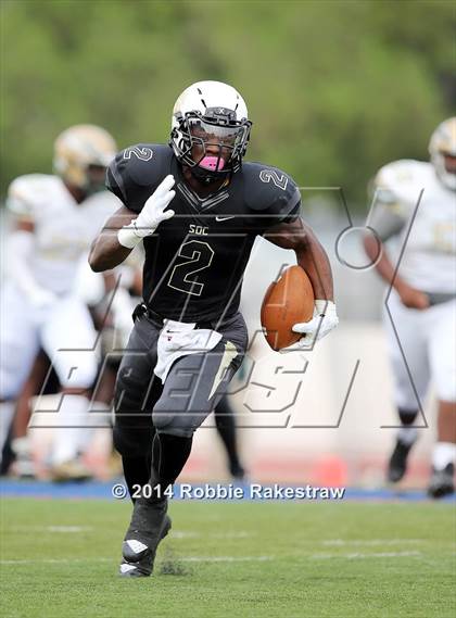 Thumbnail 3 in DeSoto vs. South Oak Cliff photogallery.