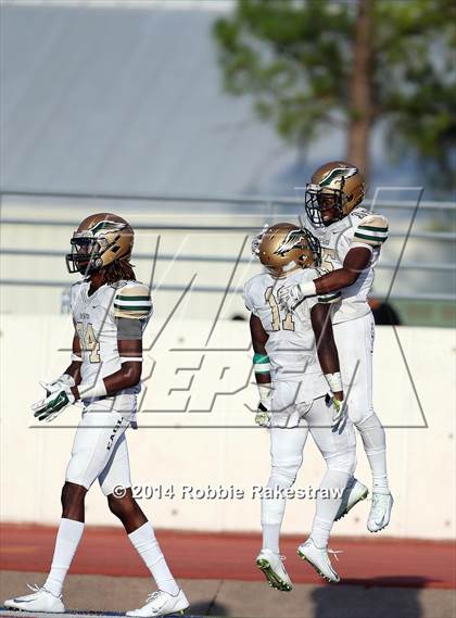 Thumbnail 1 in DeSoto vs. South Oak Cliff photogallery.