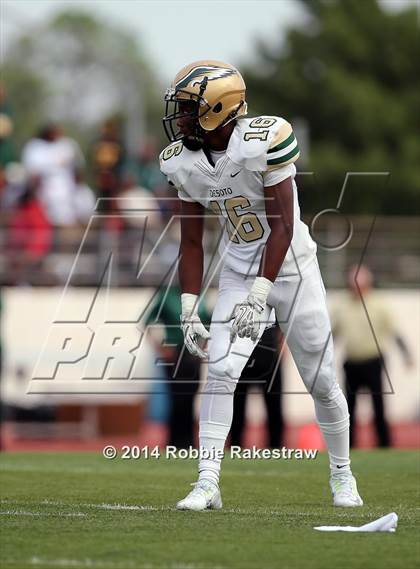 Thumbnail 3 in DeSoto vs. South Oak Cliff photogallery.